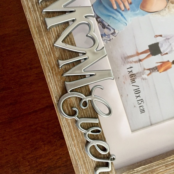 Best Mom Ever 4x6 wooden frame. 3d silver letters. - Picture 2 of 4